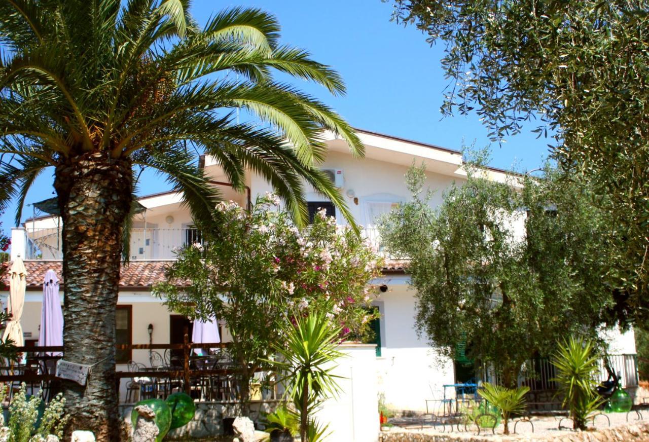 Vila Sejuda Hotel Peschici Eksteriør billede